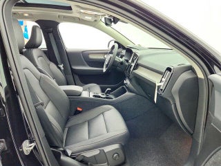 Image of 2025 Volvo XC40