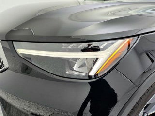 Image of 2025 Volvo XC40