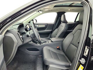 Image of 2025 Volvo XC40