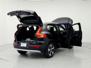 Image of 2025 Volvo XC40