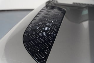 2024 Land Rover Defender thumbnail – Pompano Beach, FL – 30