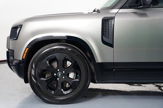2024 Land Rover Defender thumbnail – Pompano Beach, FL – 22