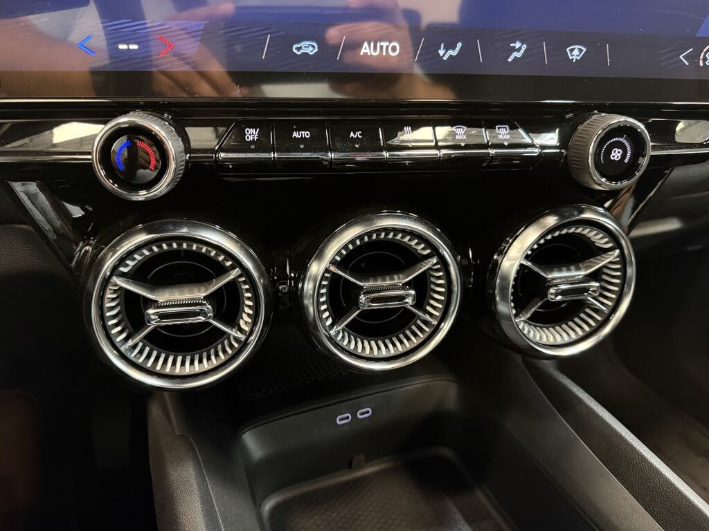 Image of 2025 Chevrolet Blazer EV