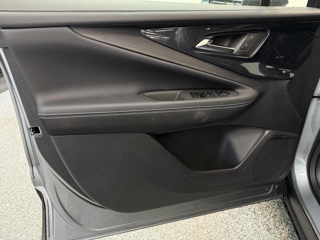 Image of 2025 Chevrolet Blazer EV
