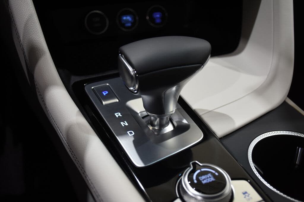 Image of 2025 Genesis G70