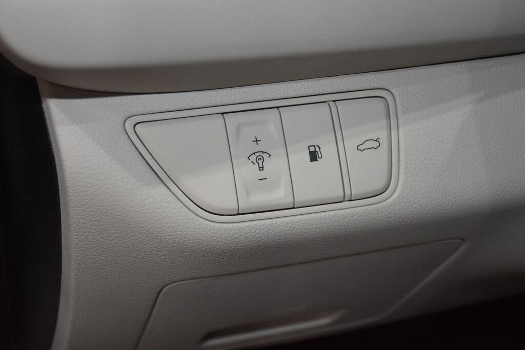 Image of 2025 Genesis G70