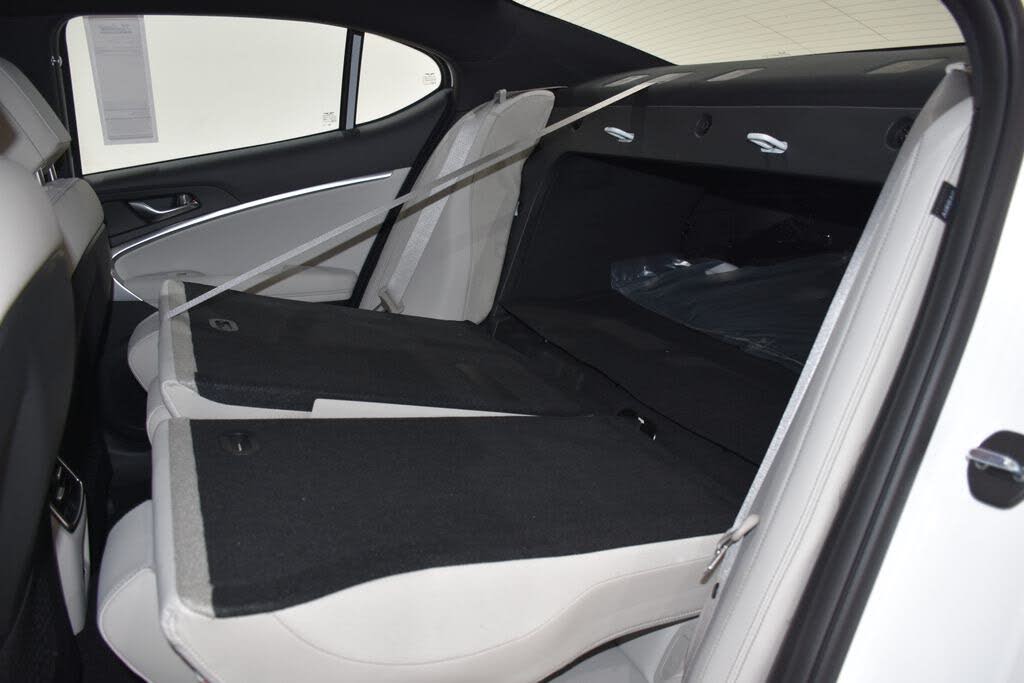 Image of 2025 Genesis G70