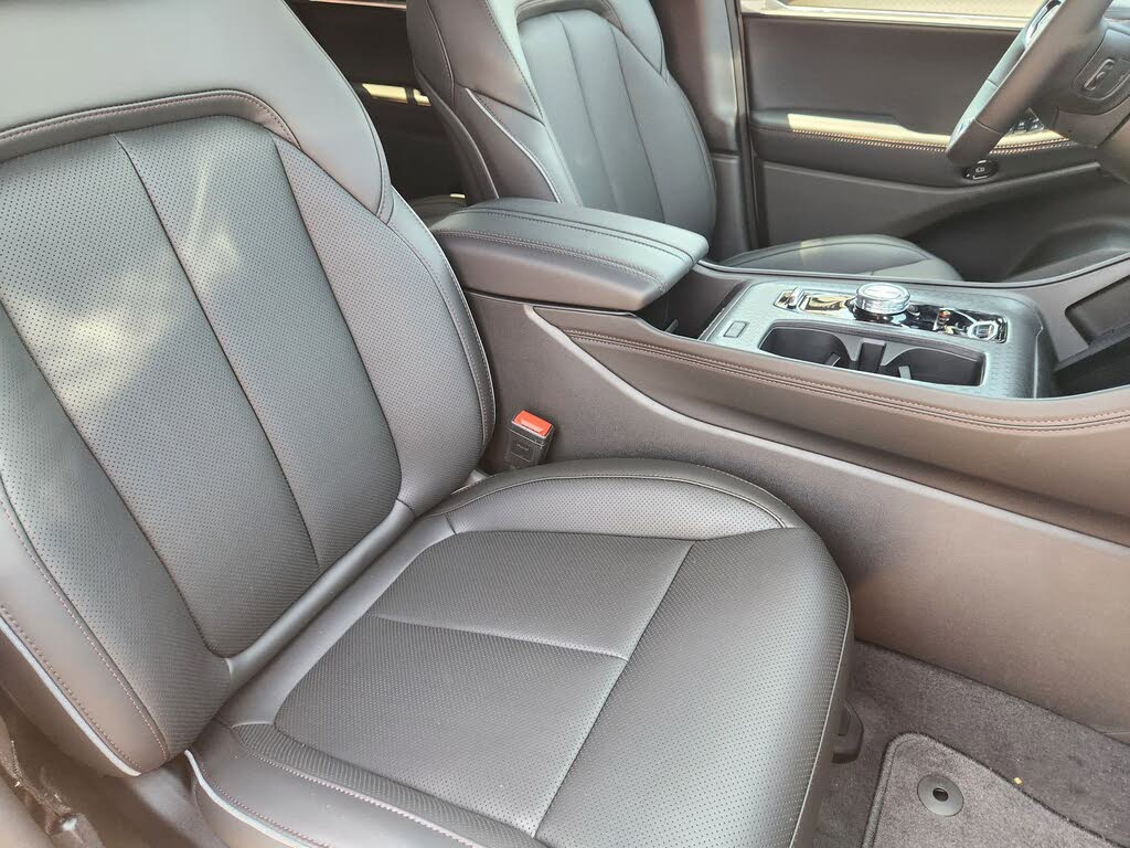 Image of 2025 Jeep Wagoneer S