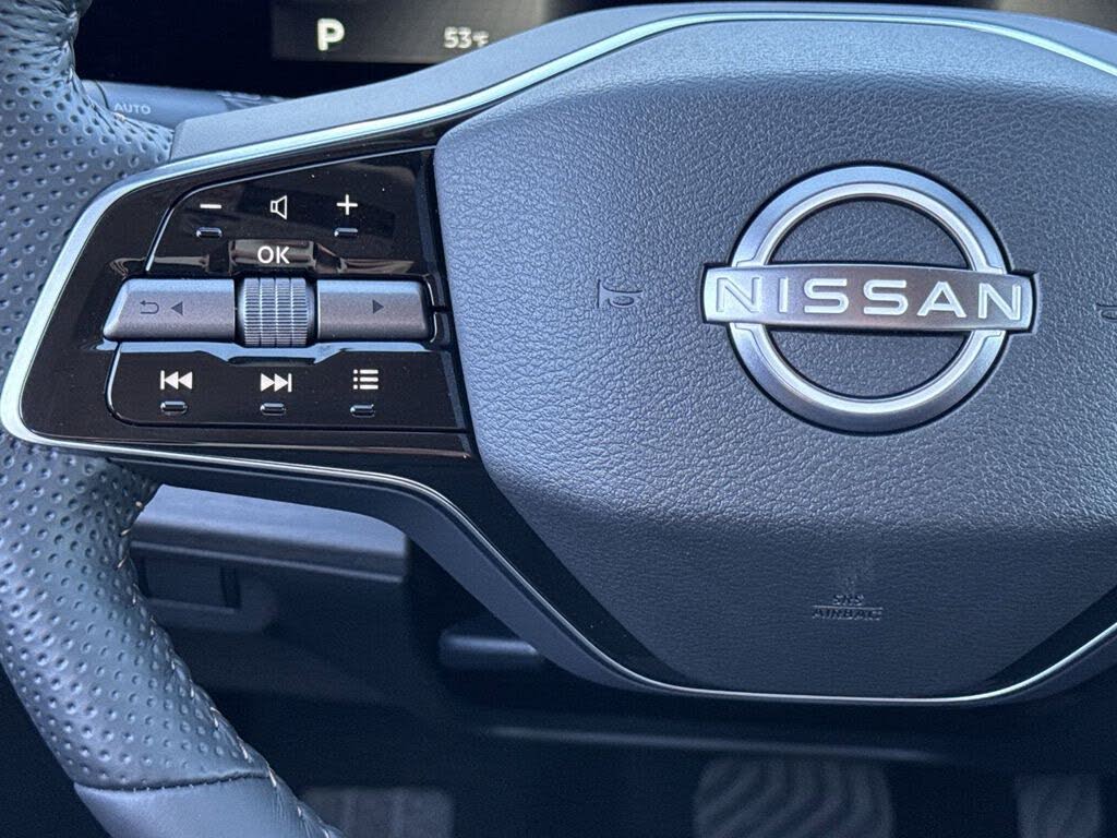 Image of 2025 Nissan Ariya