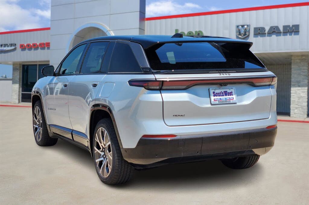 Image of 2025 Jeep Wagoneer S