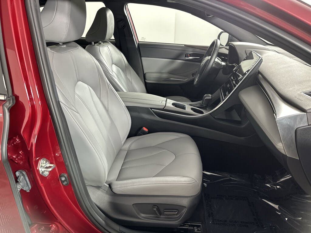 2021 Toyota Avalon XLE
                                    for sale in Palmetto Bay, FL – photo 31
