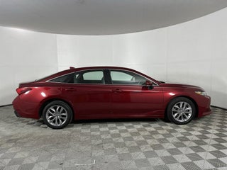 2021 Toyota Avalon thumbnail – Palmetto Bay, FL – 13