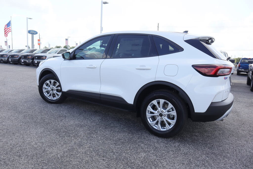 Image of 2025 Ford Escape