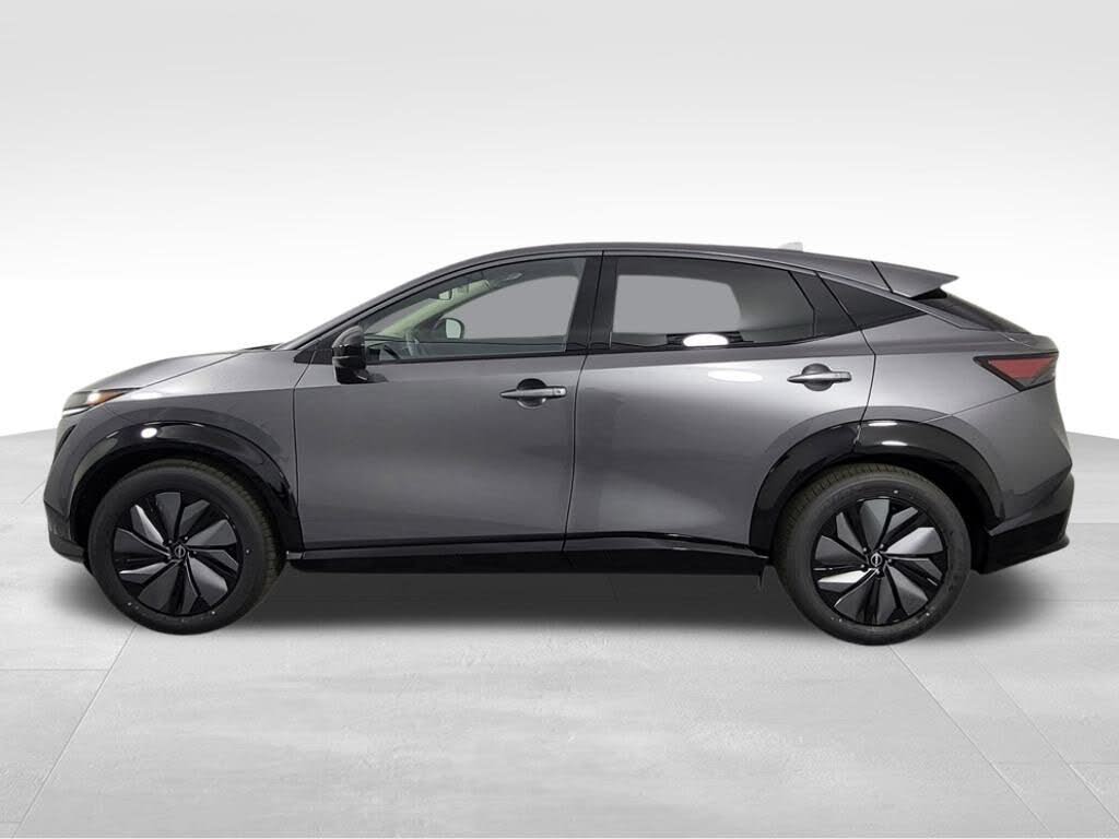 Image of 2025 Nissan Ariya