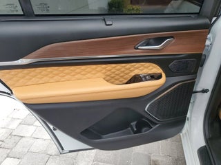 2024 Jeep Grand Cherokee L thumbnail – Delray Beach, FL – 12