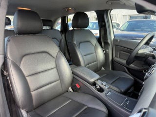 2016 Mercedes-Benz B-Class thumbnail – Miami, FL – 9