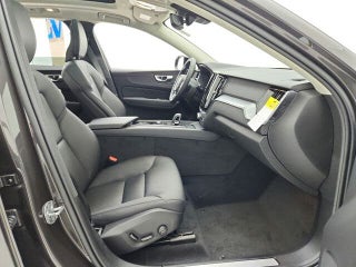 Image of 2025 Volvo XC60