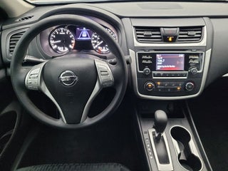2017 Nissan Altima thumbnail – Miami, FL – 22