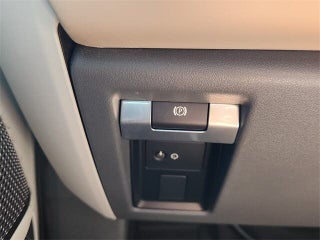2020 Land Rover Defender thumbnail – Fort Lauderdale, FL – 27