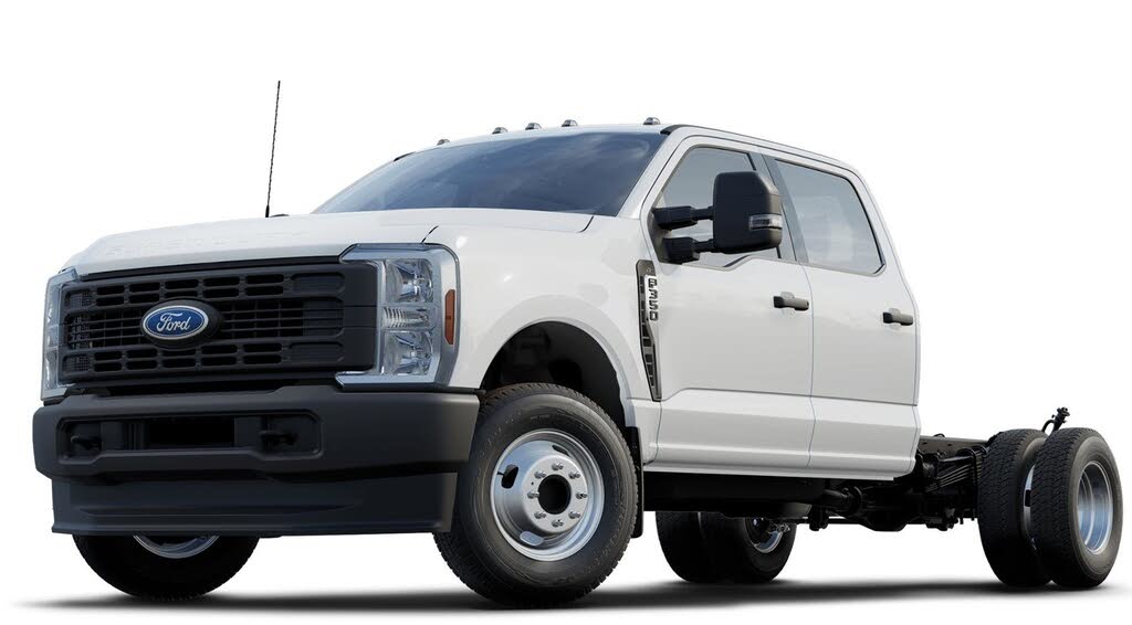 Ford F-350 Super Duty Chassis