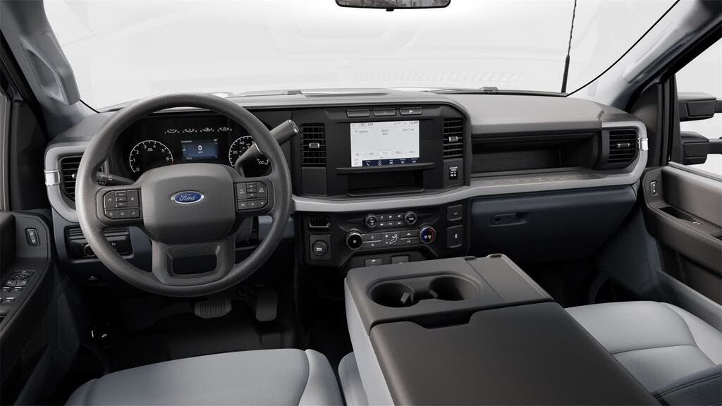 Ford F-350 Super Duty Chassis