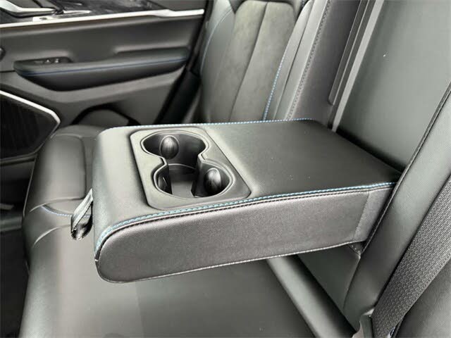 Image of 2023 Jeep Grand Cherokee