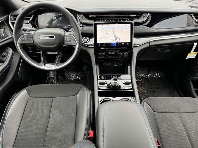 Image of 2023 Jeep Grand Cherokee