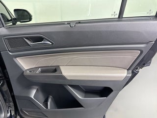 2023 Volkswagen Atlas thumbnail – Miami, FL – 30
