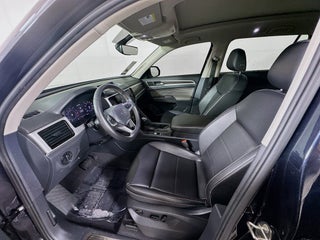 2023 Volkswagen Atlas thumbnail – Miami, FL – 17