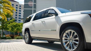 2019 Cadillac Escalade ESV thumbnail – Fort Lauderdale, FL – 32