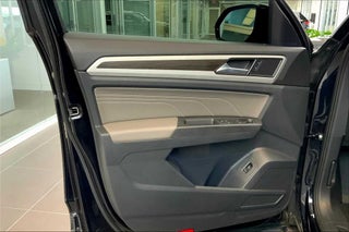 2022 Volkswagen Atlas thumbnail – North Miami, FL – 20