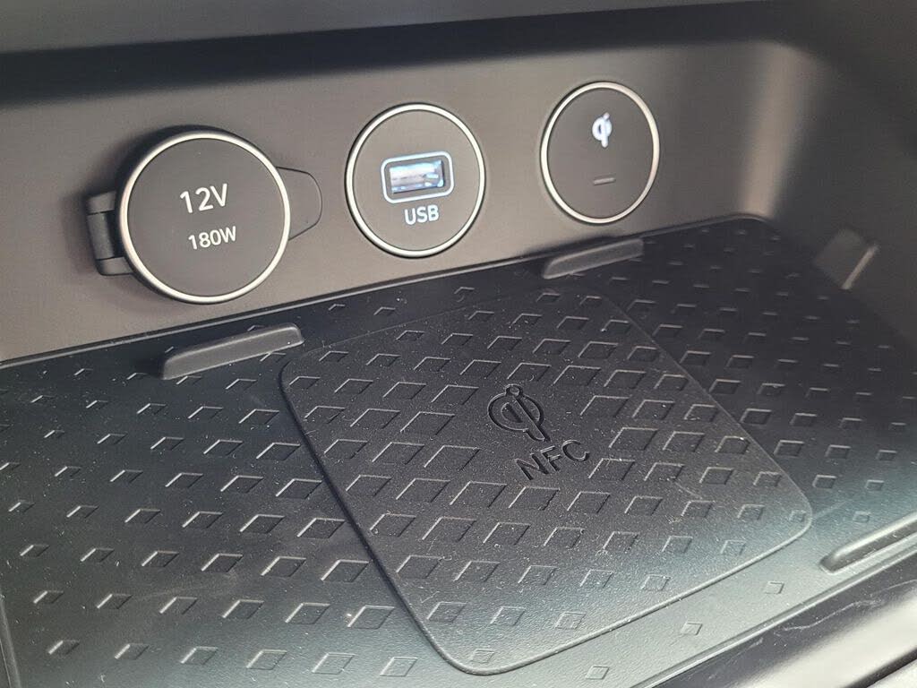 2024 Genesis G70