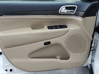 2017 Jeep Grand Cherokee thumbnail – Miami, FL – 13