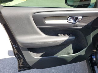 2019 Volvo XC40 thumbnail – Miami, FL – 14