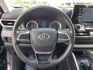 2022 Toyota Highlander thumbnail – Miami, FL – 16