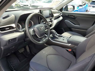 2022 Toyota Highlander thumbnail – Miami, FL – 14
