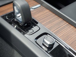 2023 Volvo XC60 thumbnail – Miami, FL – 27