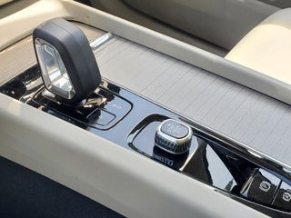 2023 Volvo XC60 thumbnail – Miami, FL – 27