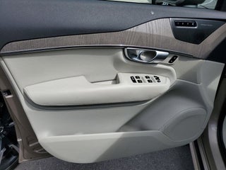 2023 Volvo XC90 thumbnail – Miami, FL – 16
