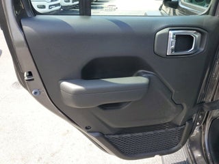 2025 Jeep Gladiator thumbnail – Miami, FL – 8