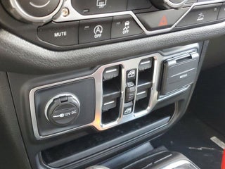 2025 Jeep Gladiator thumbnail – Miami, FL – 22