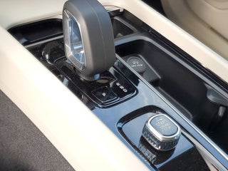 2025 Volvo XC60 thumbnail – Miami, FL – 26