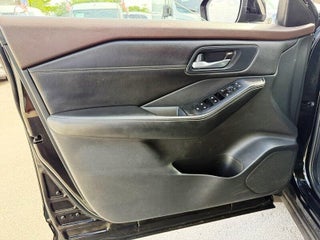 2022 Nissan Rogue thumbnail – Hollywood, FL – 31