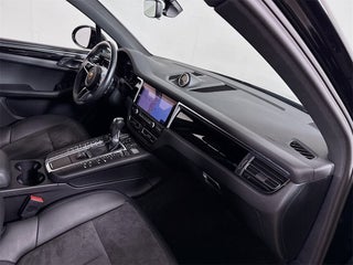 2021 Porsche Macan thumbnail – West Park, FL – 34