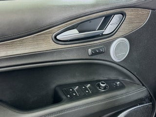 2023 Alfa Romeo Stelvio thumbnail – Henderson, NV – 15