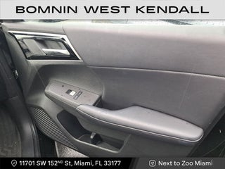 2024 Mitsubishi Outlander thumbnail – Miami, FL – 10