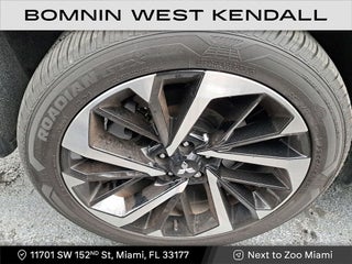 2024 Mitsubishi Outlander thumbnail – Miami, FL – 7
