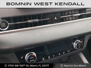 2024 Mitsubishi Outlander thumbnail – Miami, FL – 21