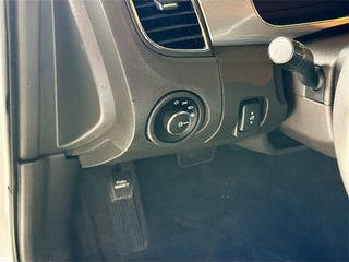 2018 Ford Taurus thumbnail – West Park, FL – 10