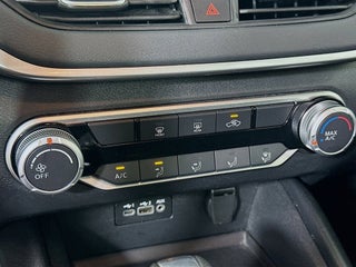 2022 Nissan Altima thumbnail – Miami, FL – 13